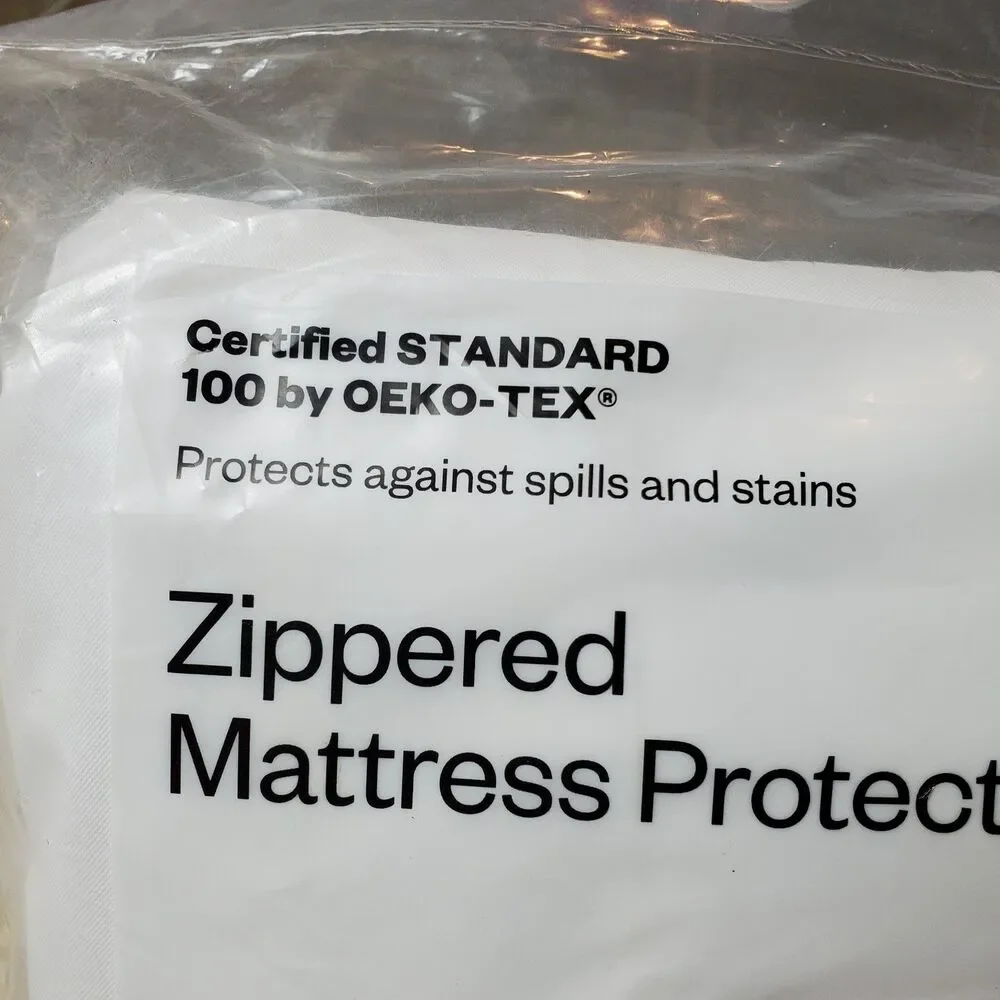 Room  Essentials OEKO TEX Zippered Mattress Protector Twin XL 10